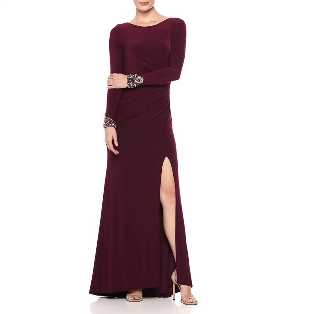 ELIZA J NAVY GOWN WITH CRYSTAL CUFF